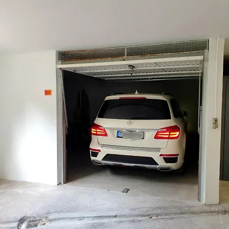 At Commodoro Villeneuve-Loubet