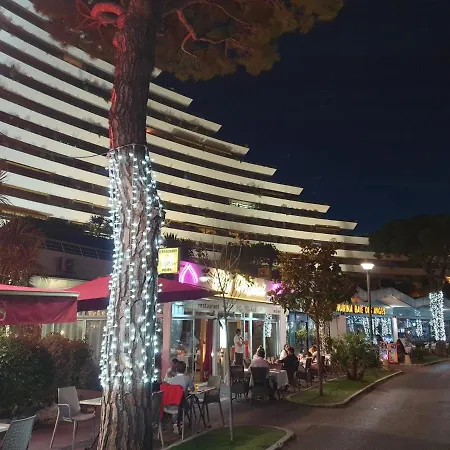 Appartement At Commodoro *