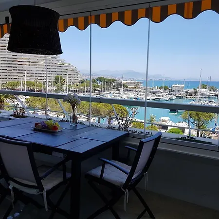 At Commodoro Apartment Villeneuve-Loubet